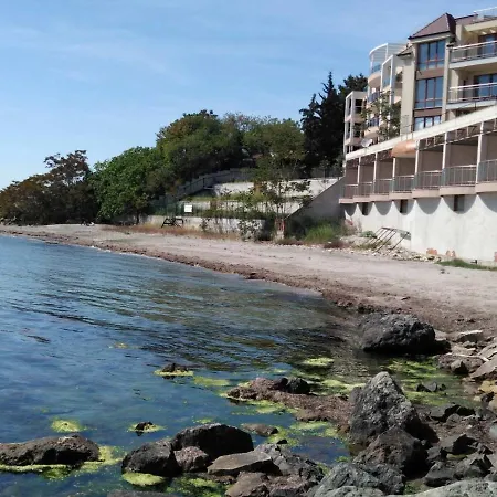The Blue - In A Complex Next To The By Flаt Manаger * Pomorie