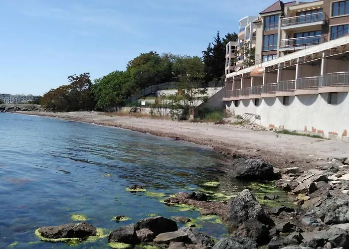 The Blue - In A Complex Next To The By Flаt Manаger * Pomorie
